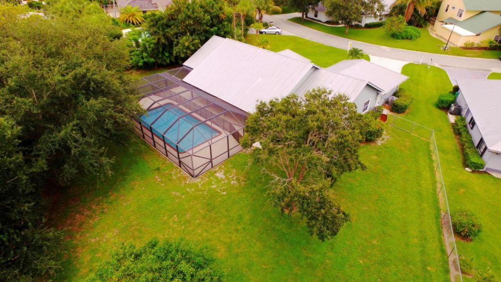 10400 SE Jupiter Narrows Drive, Hobe Sound, FL 33455 Pool 2