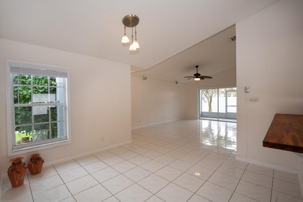 8344 Bermuda Sound Way Boynton Beach Living Room