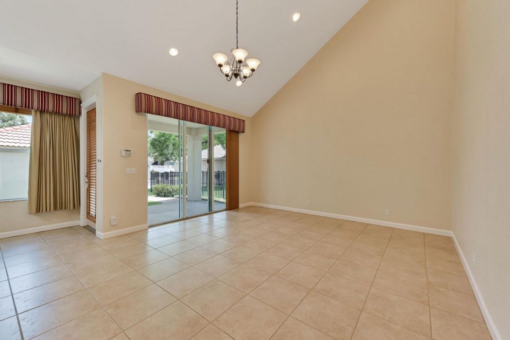 8213 Calterra Drive, Palm Beach Gardens, FL 33418 Family Room