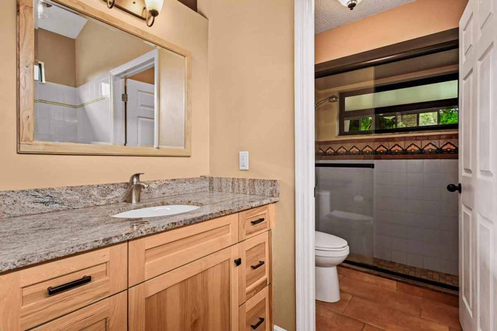 153 Island Way Home Bathroom