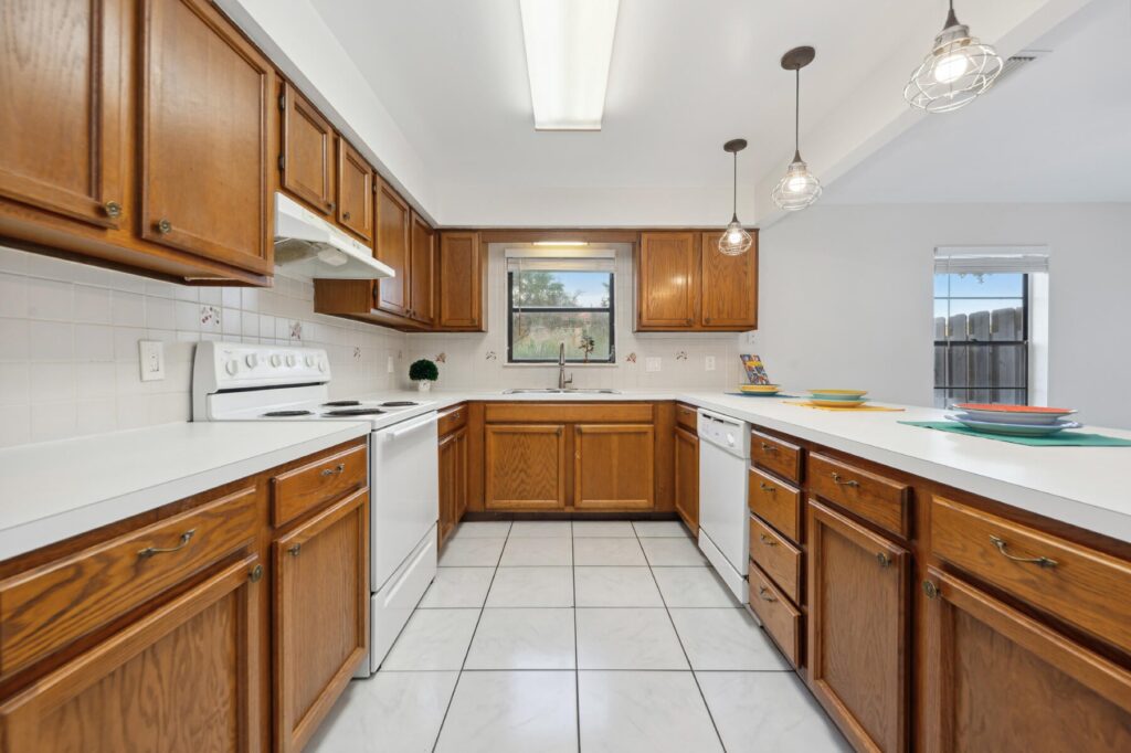 1465 SW 25th Avenue B, Boynton Kitchen