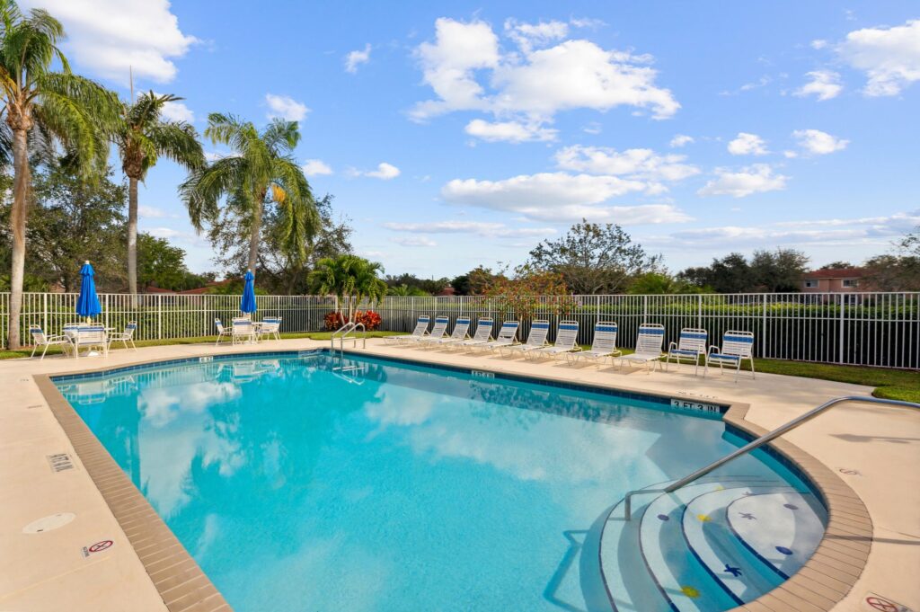 3939 Kamena Court Boynton Beach Community Pool