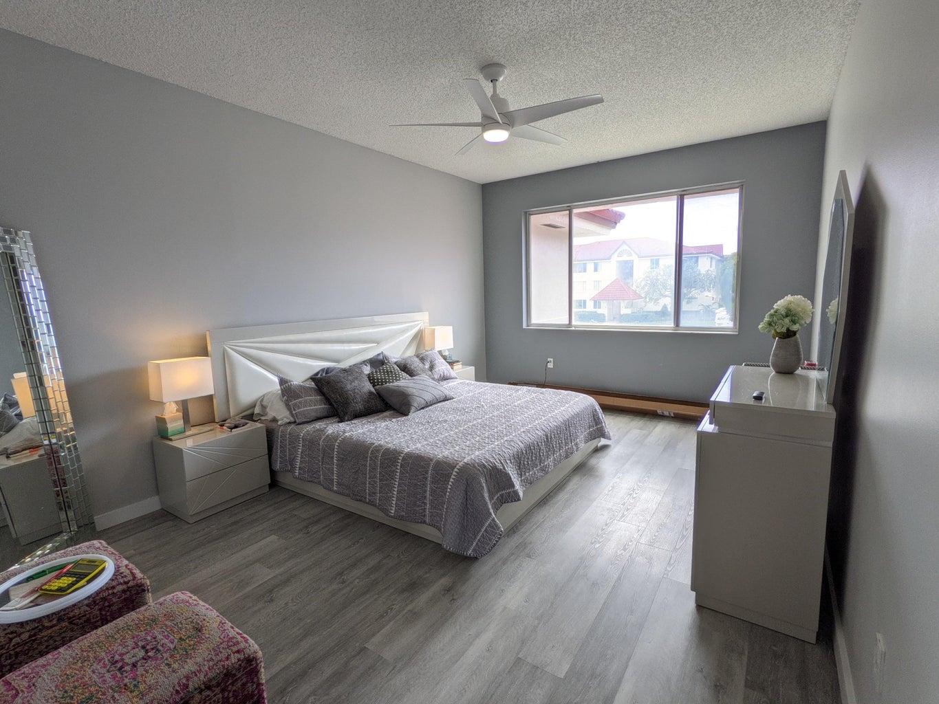 105 Half Moon F2 Circle hypoluxo bedroom