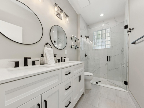 175 Harbor Lake Circle Greenacres bathroom