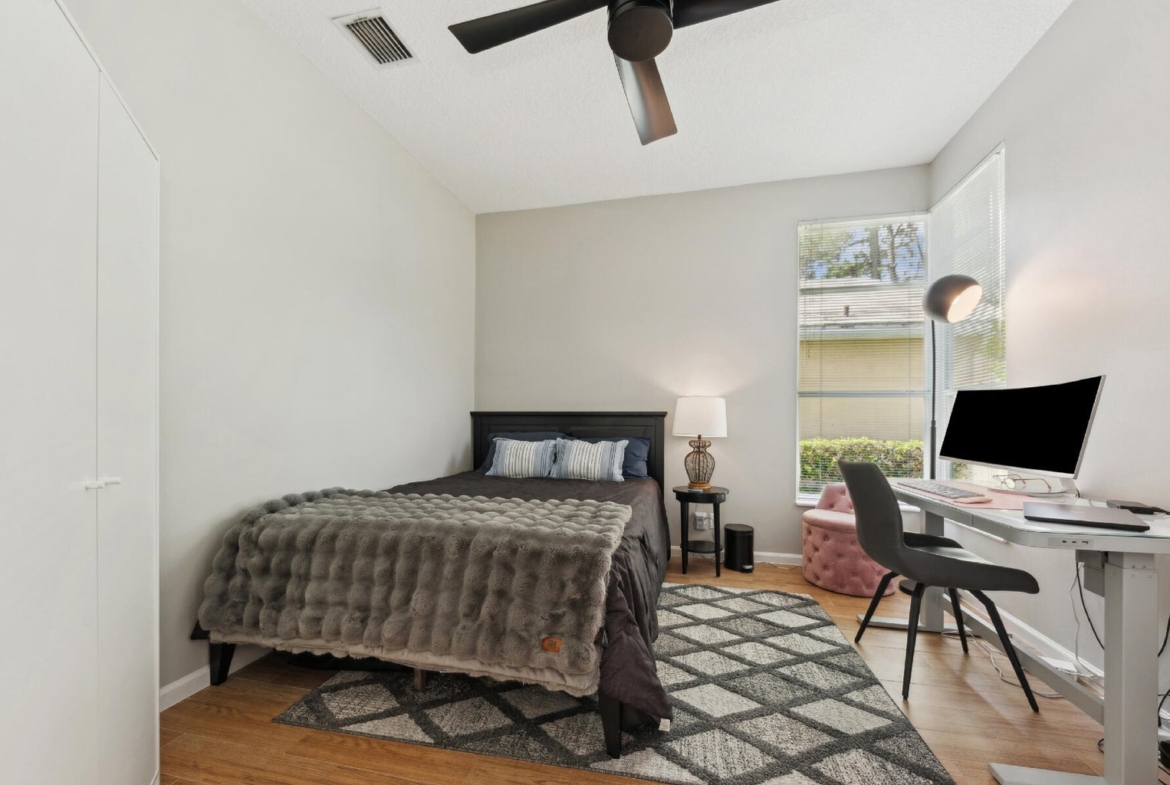175 Harbor Lake Circle Greenacres bedroom