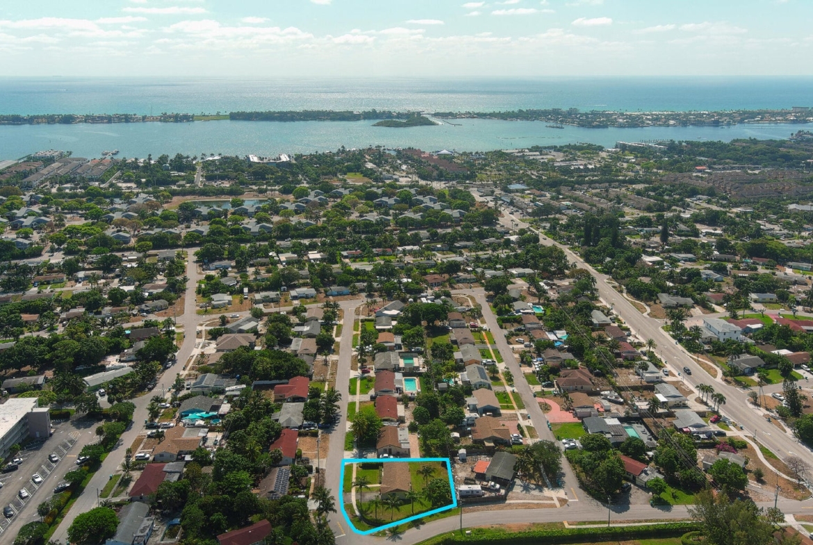 2412 NE 2nd Court Boynton Beach Aerial View
