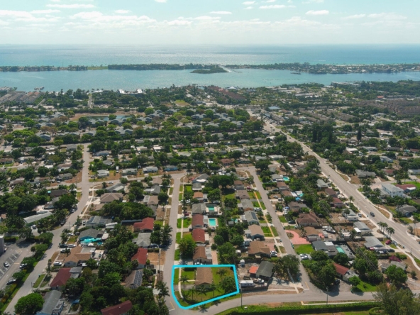 2412 NE 2nd Court Boynton Beach Aerial View