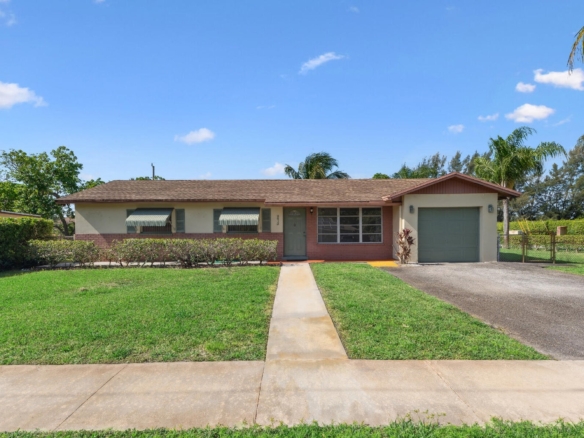 2412 NE 2nd Court Boynton Beach home