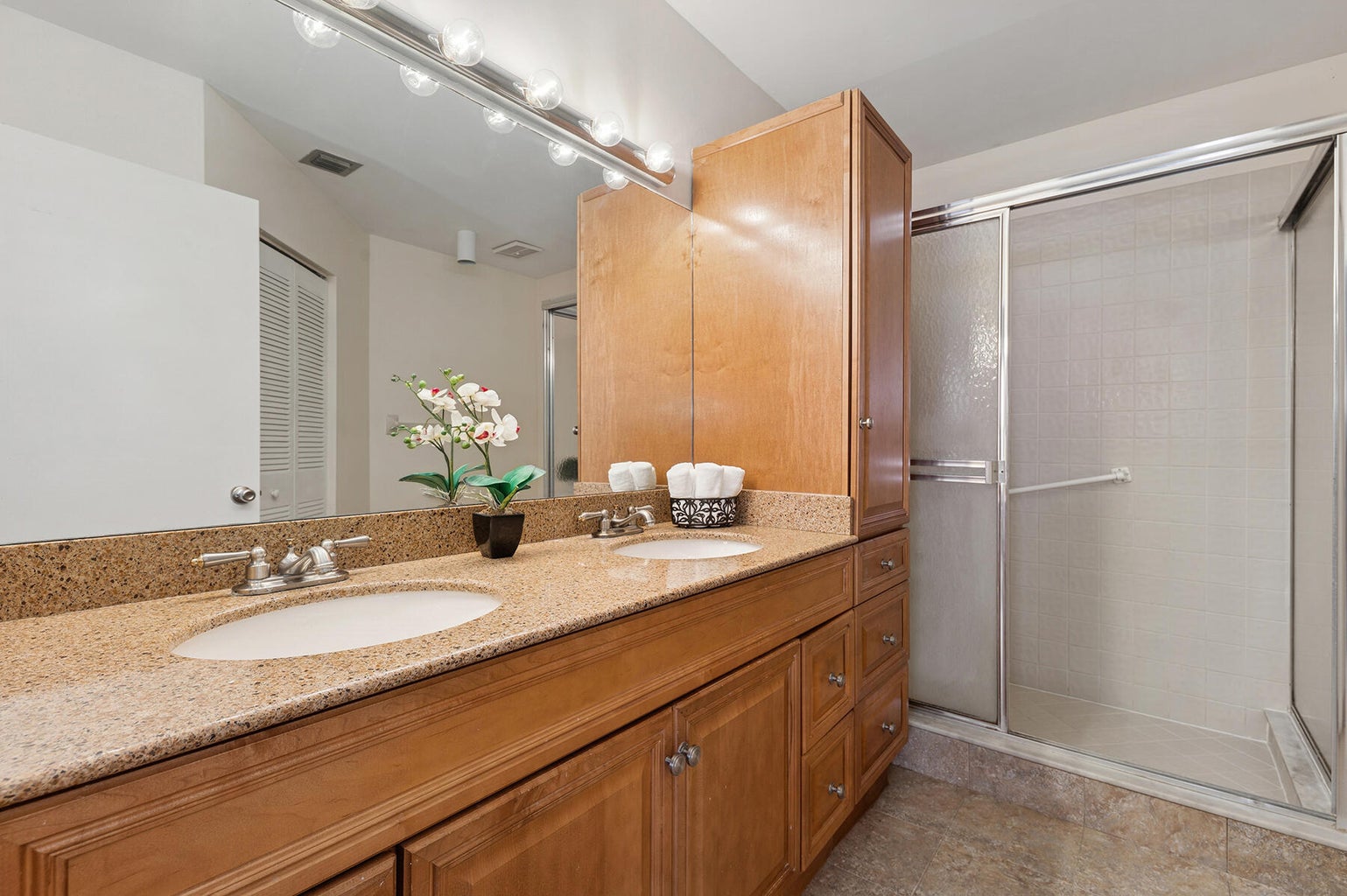 80 Tara Lakes Drive W Boynton Beach bathroom