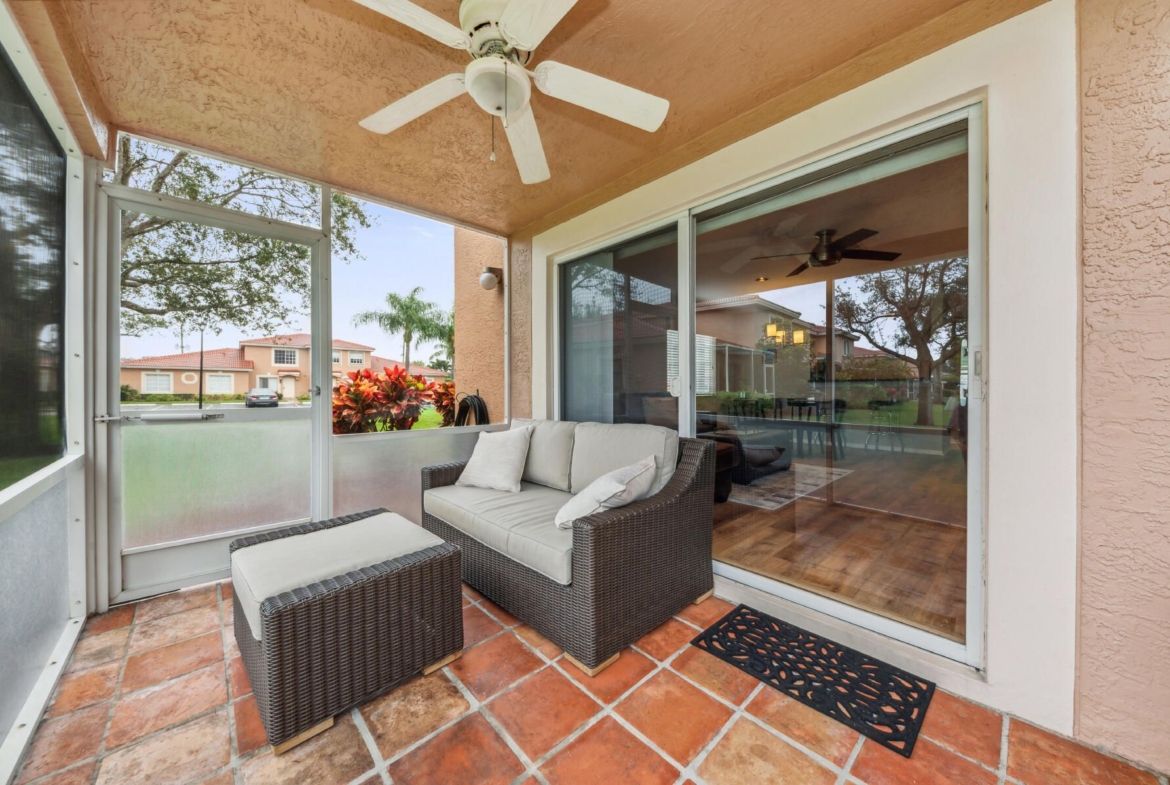 3939 Kamena Court Boynton Beach FL patio