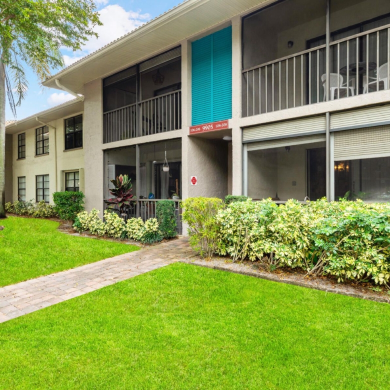 9905 Pineapple Tree Drive Condo