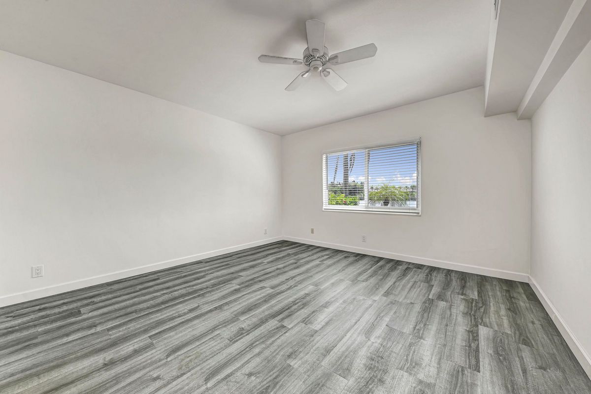 2800 NE 30th Avenue 9a Lighthouse Point, FL 33064 bedroom