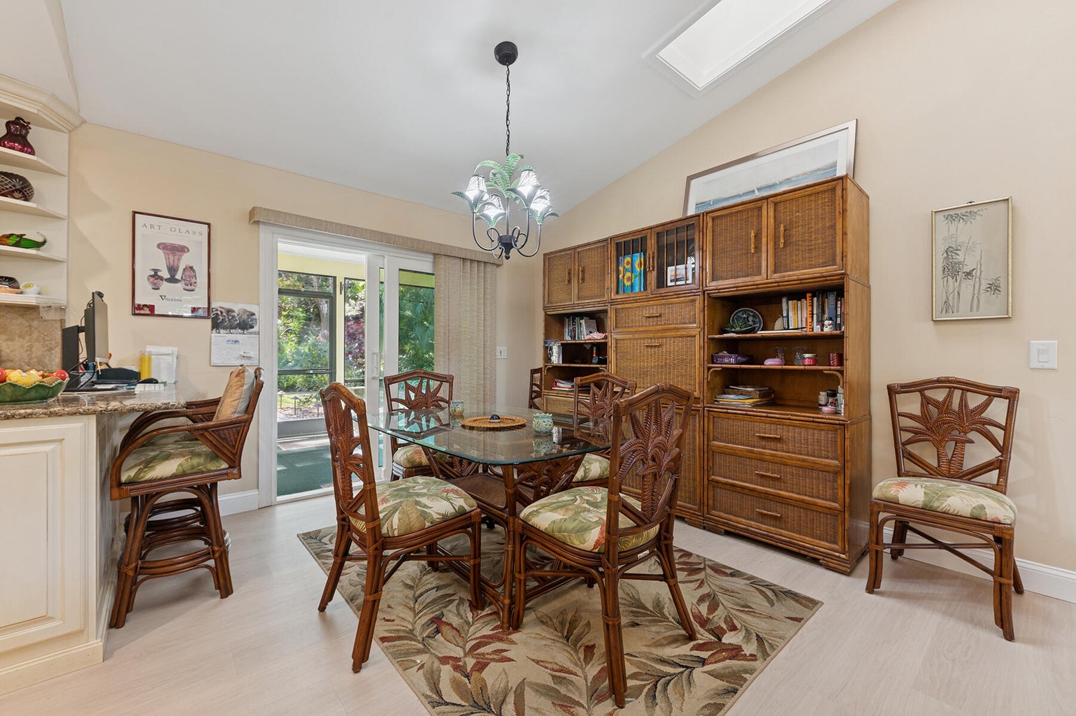 8816 SE May Terrace Hobe Sound, FL 33455 dining room