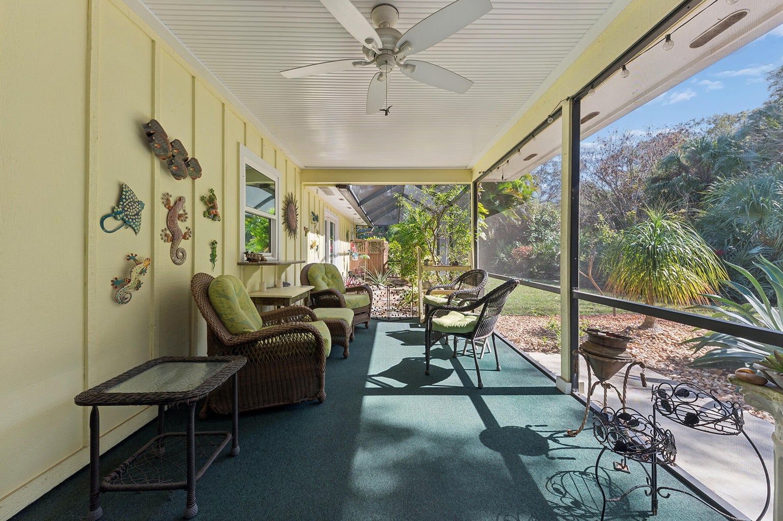 8816 SE May Terrace Hobe Sound, FL 33455 lanai