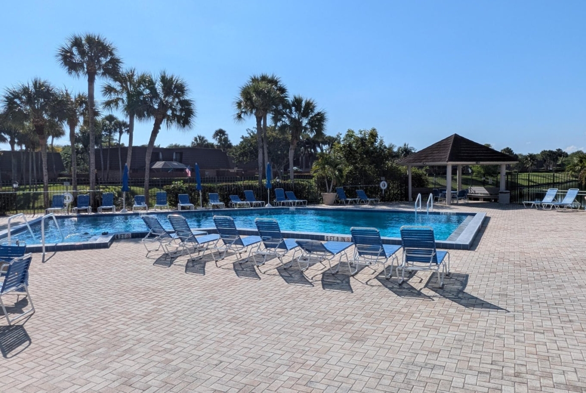 1205 12th Court Jupiter, FL community pool