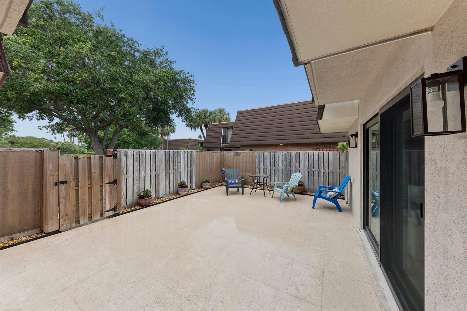 1205 12th Court Jupiter, FL patio