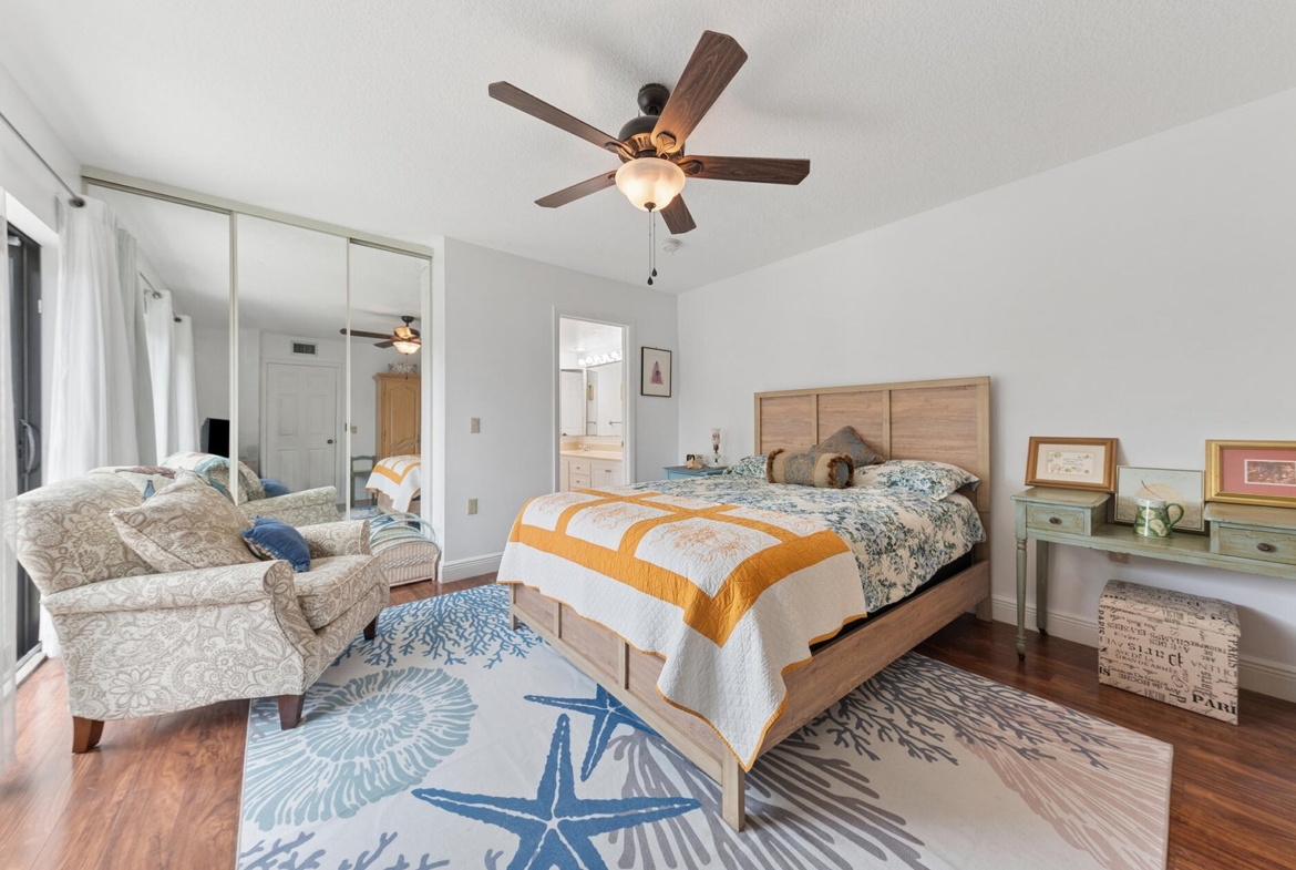 1205 12th Court Jupiter, FL primary bedroom